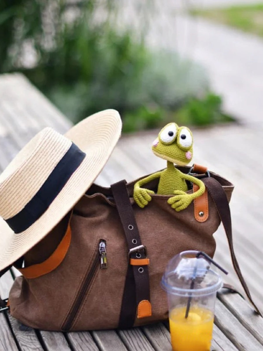 Amigurumi cute summer frog on vacation, PDF crochet animal pattern